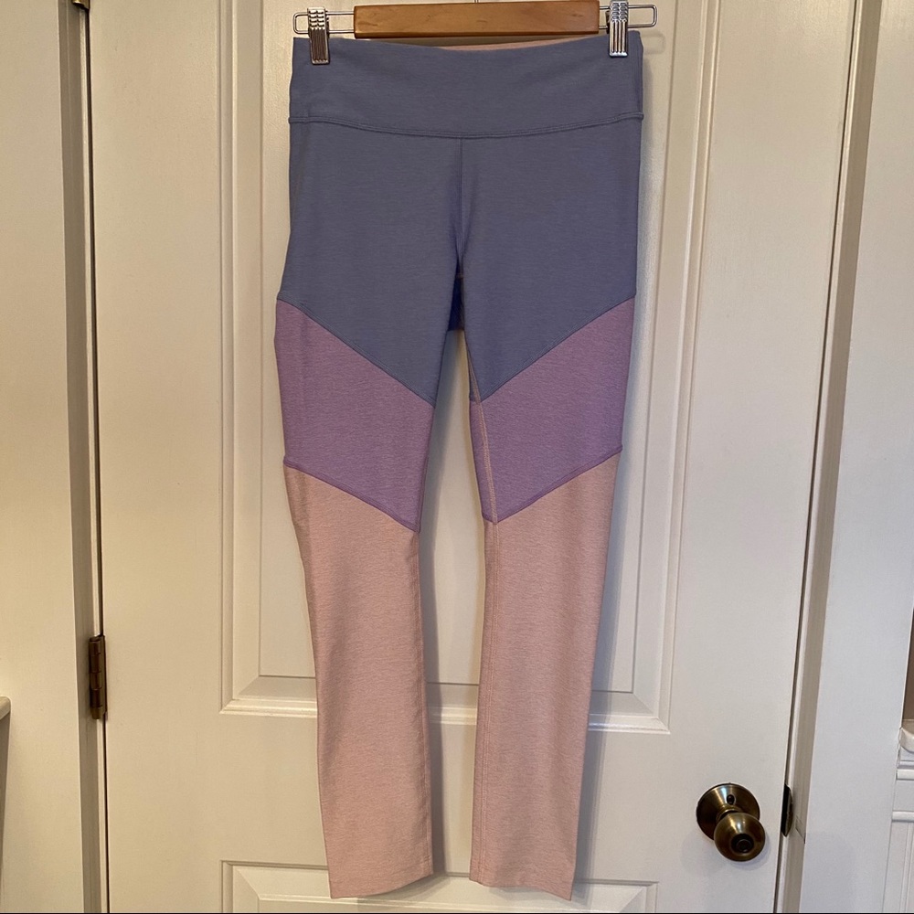 OUTDOOR VOICES NEW LEGGINGS PANTS PASTEL PURPLE BLUE PINK 7/8 LENGTH NWT Size S